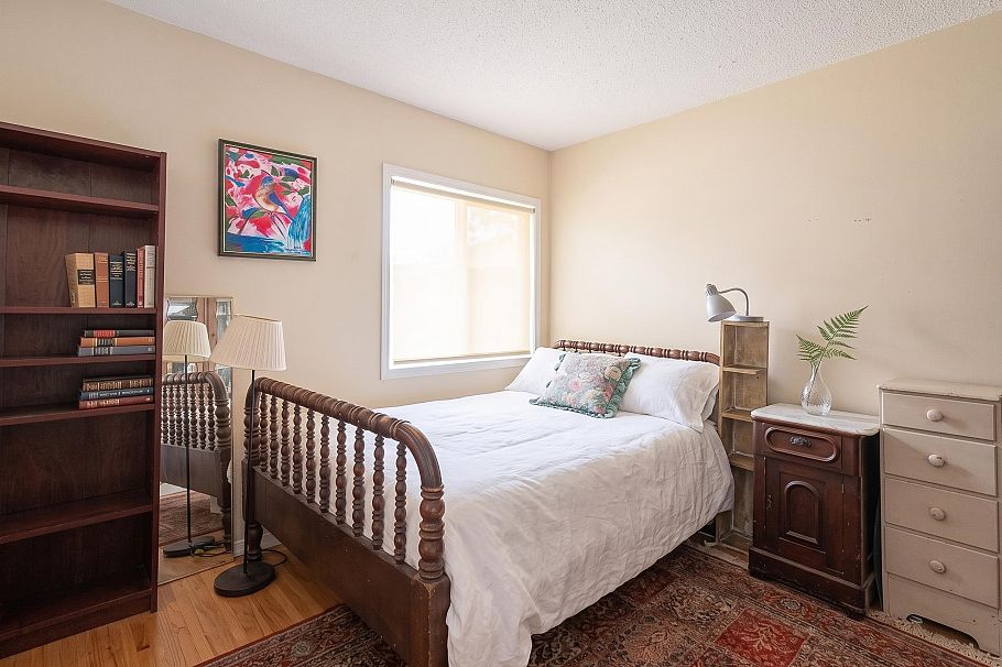 380 E 58th Avenue Vancouver, BC - 17
