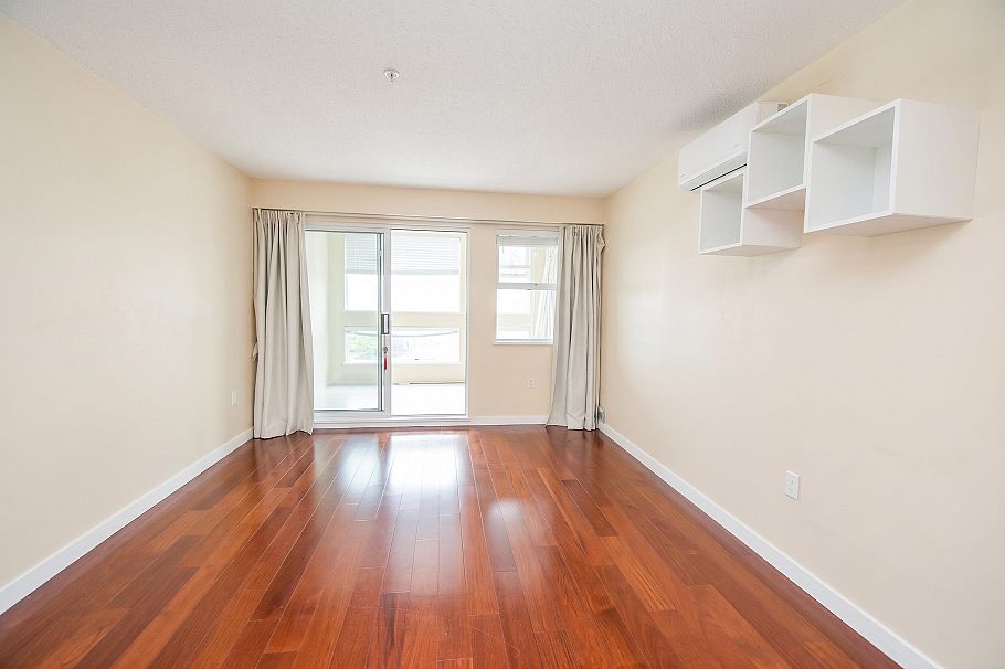 214 2105 W 42nd Avenue Vancouver, BC - 21