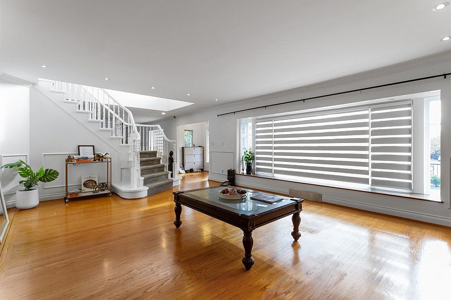 1195 W 50th Avenue Vancouver, BC - 3