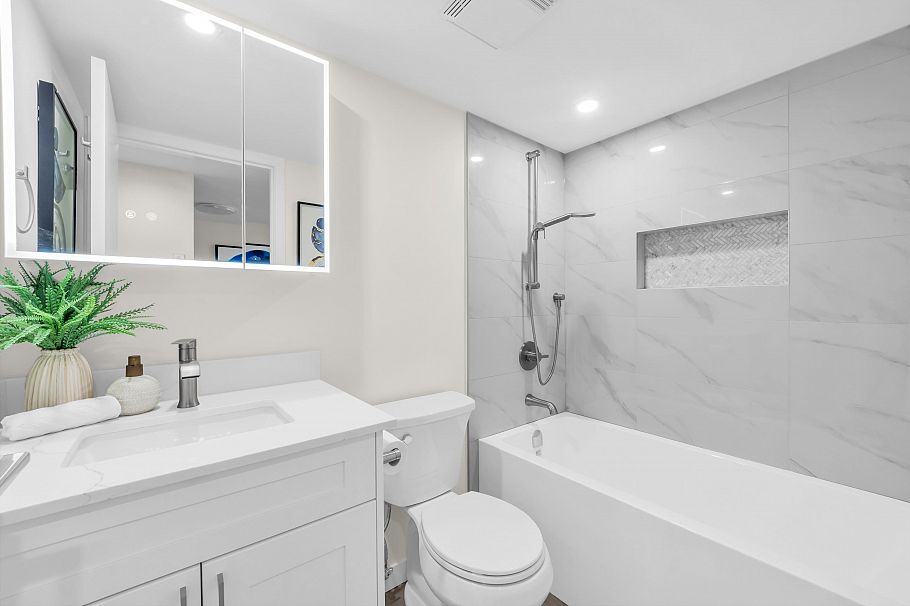 909 1331 W Georgia Street Vancouver, BC - 18