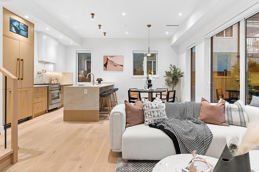 2 2541 E 2nd Avenue Vancouver, BC - 17