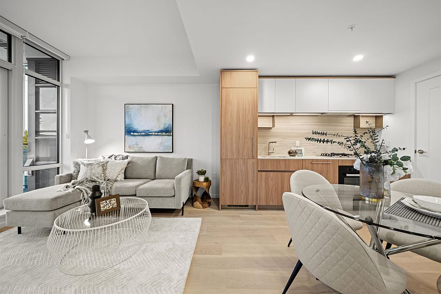 209 8486 Oak Street Vancouver, BC - 3