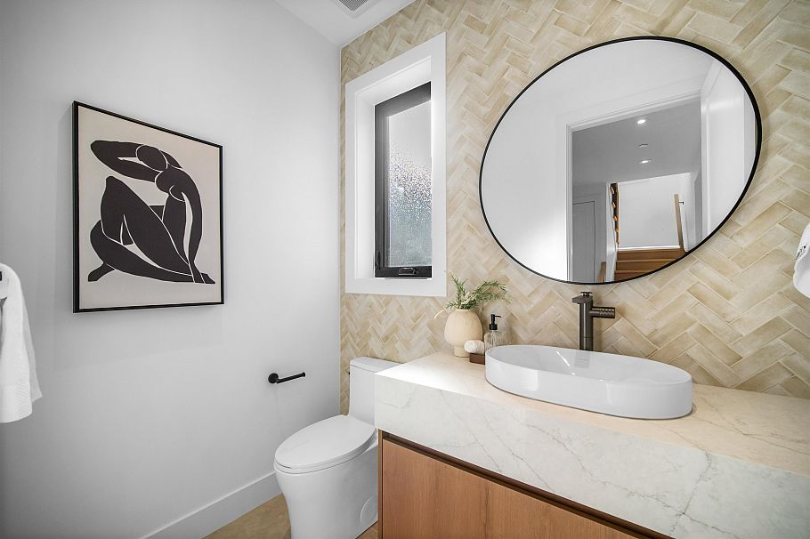 2 6879 Quebec Street Vancouver, BC - 6