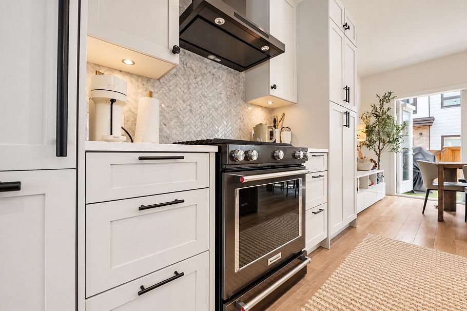 127 525 E 2nd Street North Vancouver, BC - 11