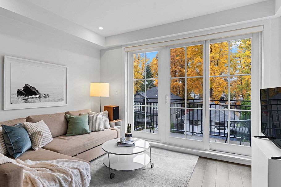 302 2528 Collingwood Street Vancouver, BC - 5
