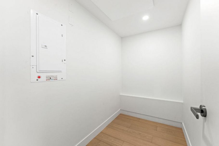 4518 Heather Street Vancouver, BC - 11