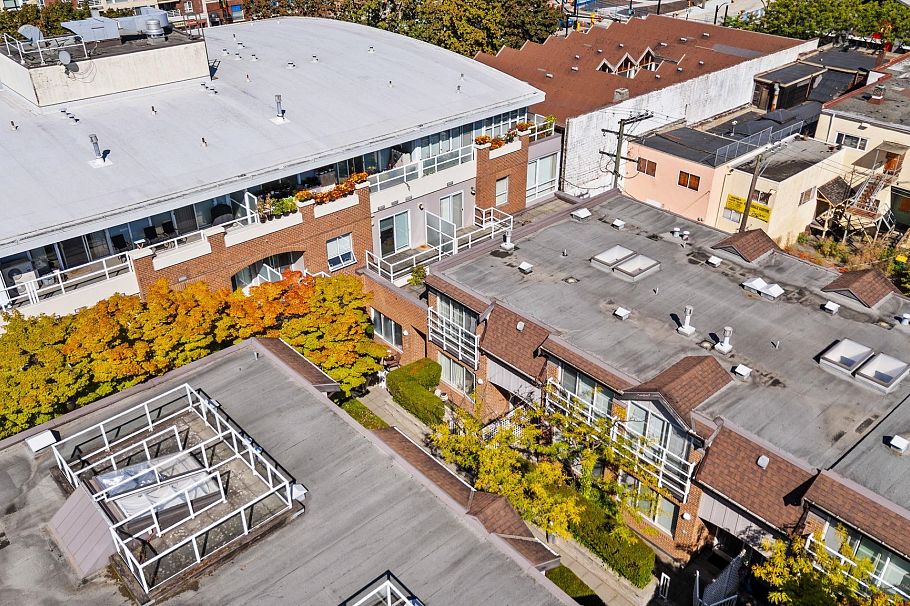 330 5790 East Boulevard Vancouver, BC - 24