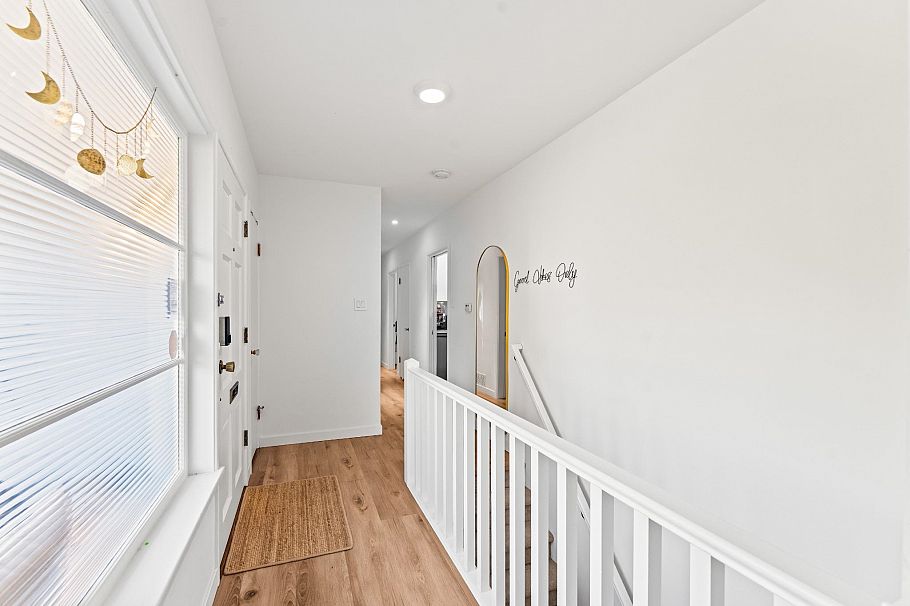 915 Wentworth Avenue North Vancouver, BC - 27