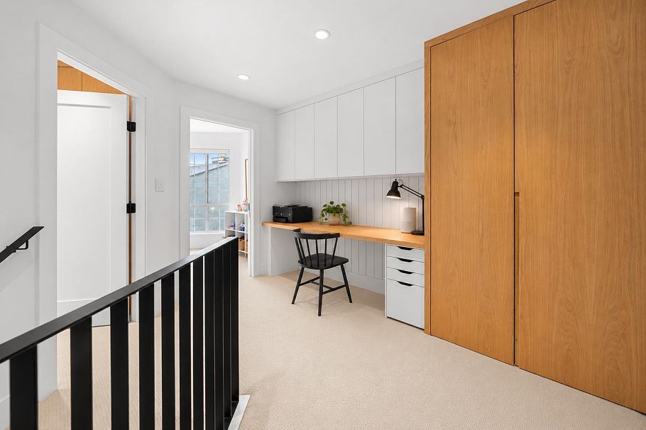 1 224 W 16th Street North Vancouver, BC - 16