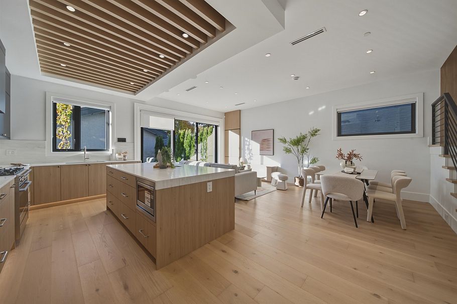 2 266 E 38 Avenue Vancouver, BC - 8