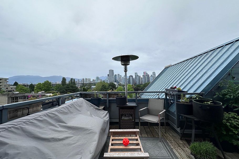 306 1345 W 4th Avenue Vancouver, BC - 19