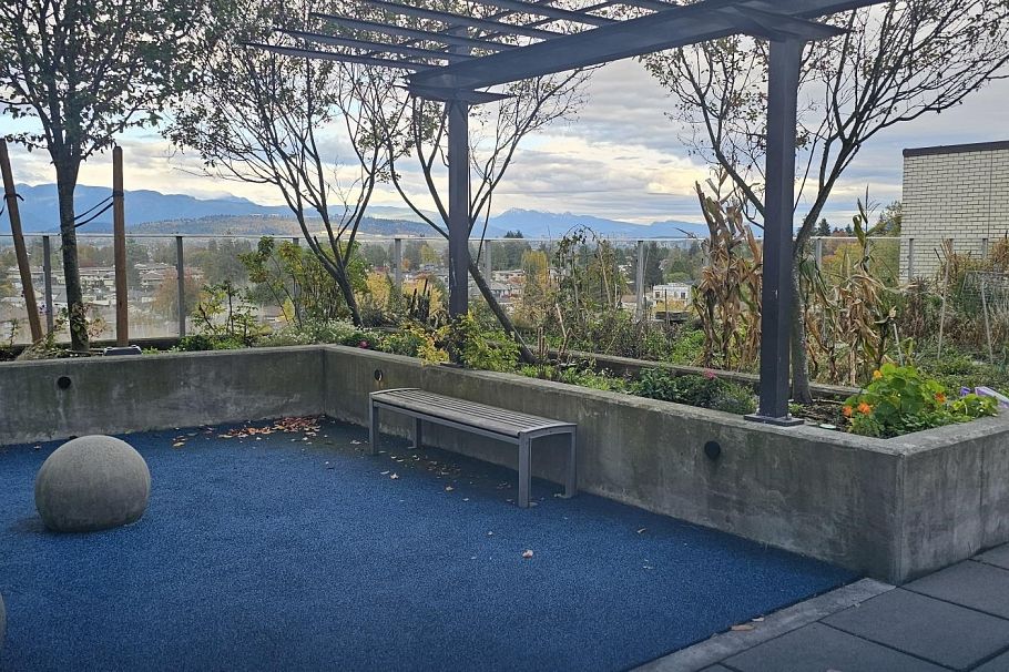 312 5470 Ormidale Street Vancouver, BC - 21