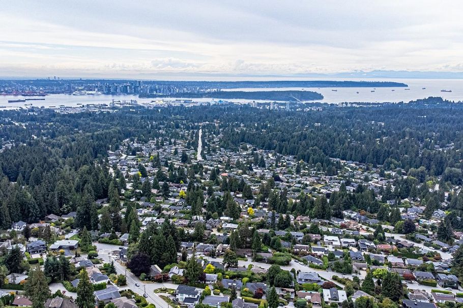 4816 Skyline Drive North Vancouver, BC - 38