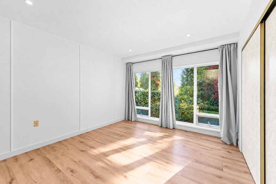 915 Wentworth Avenue North Vancouver, BC - 16