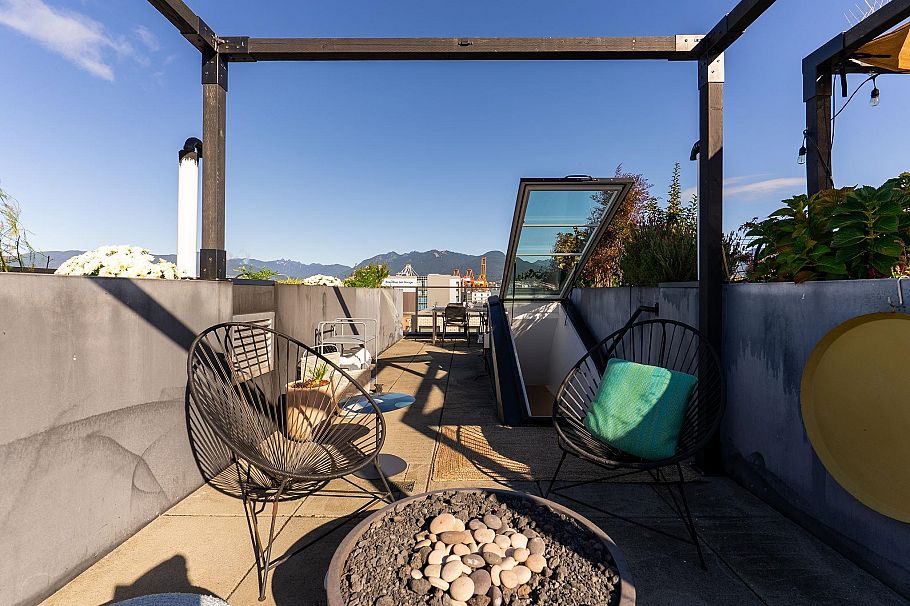 309 1647 E Pender Street Vancouver, BC - 8