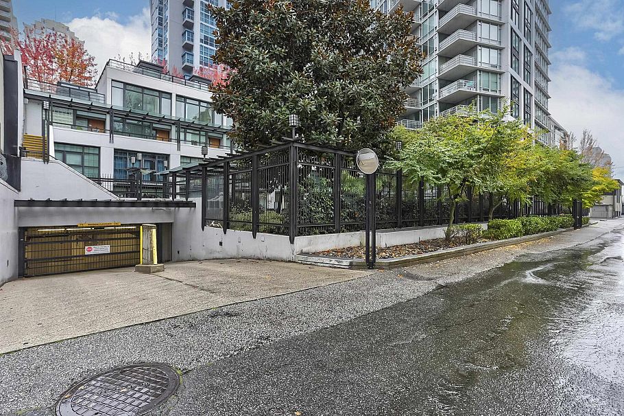 311 1255 Seymour Street Vancouver, BC - 31
