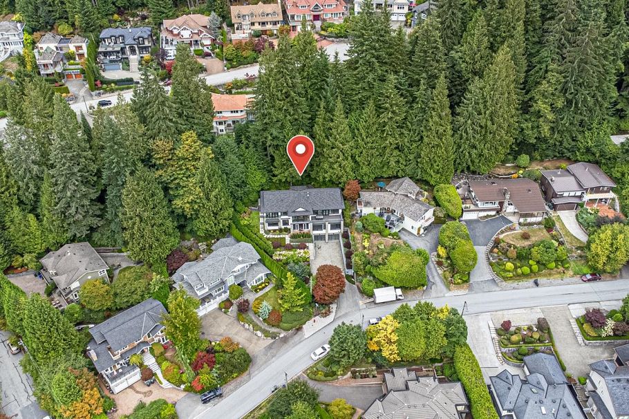 4816 Skyline Drive North Vancouver, BC - 3