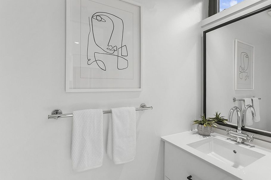 311 1255 Seymour Street Vancouver, BC - 12