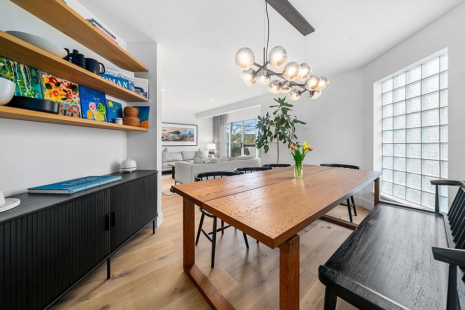 1 224 W 16th Street North Vancouver, BC - 7
