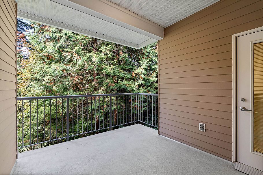 208 3151 Connaught Crescent North Vancouver, BC - 23
