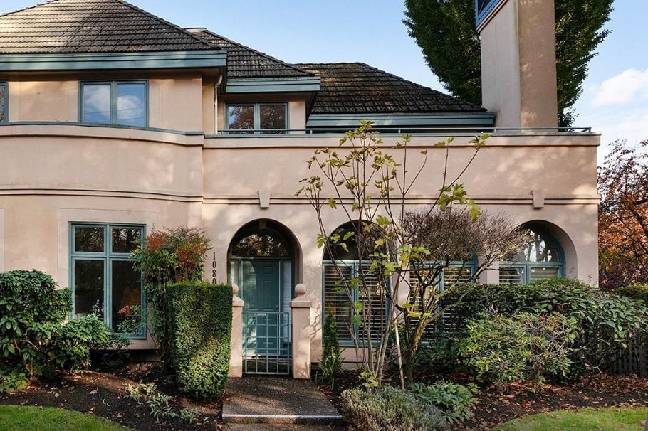 1080 Maple Street Vancouver, BC - 1
