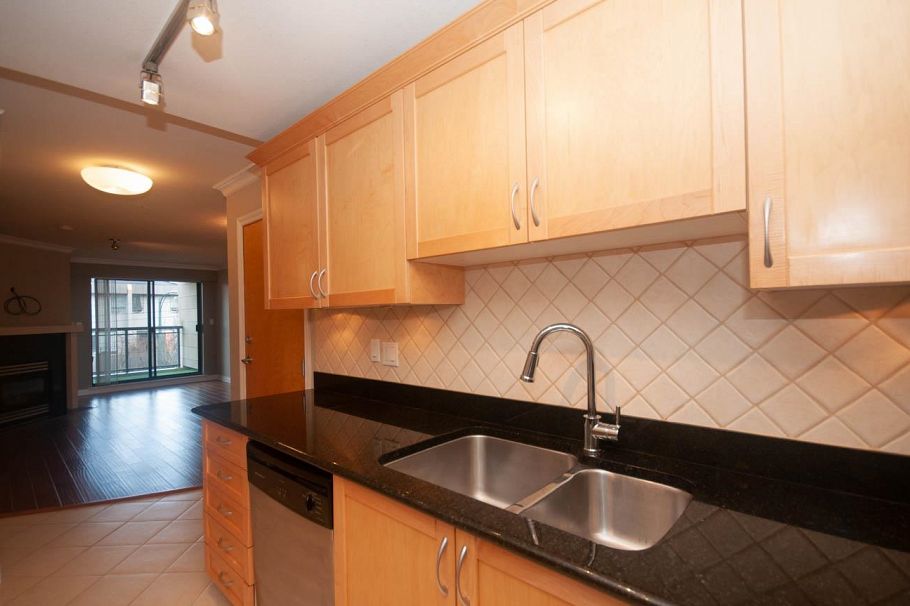 302 2015 TRAFALGAR, Vancouver BC V6K 3S5 Vancouver, BC - 20