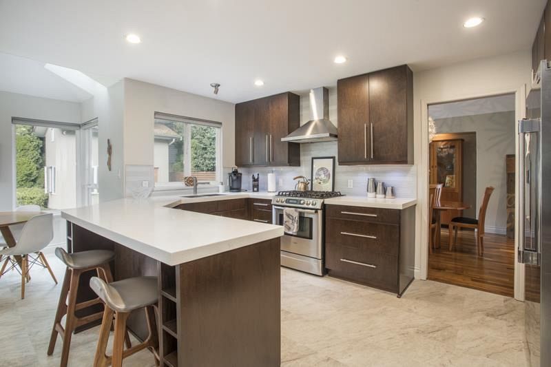 687 Seymour Boulevard North Vancouver, BC - 10