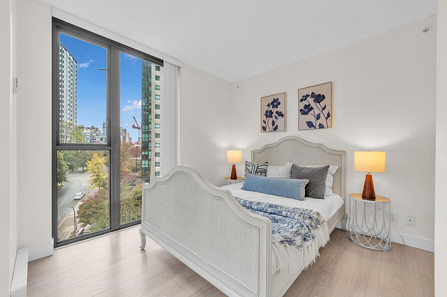 909 1331 W Georgia Street Vancouver, BC - 15