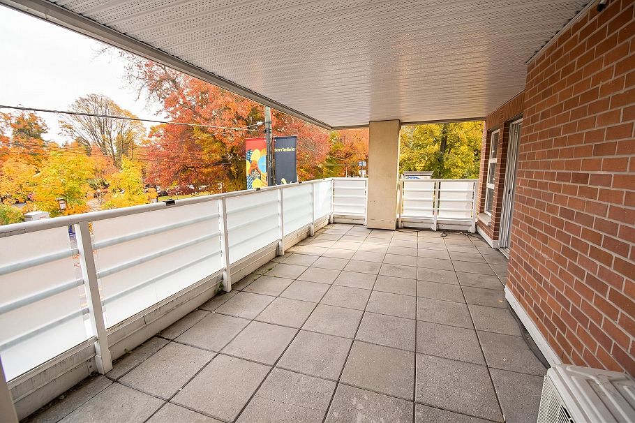 214 2105 W 42nd Avenue Vancouver, BC - 27