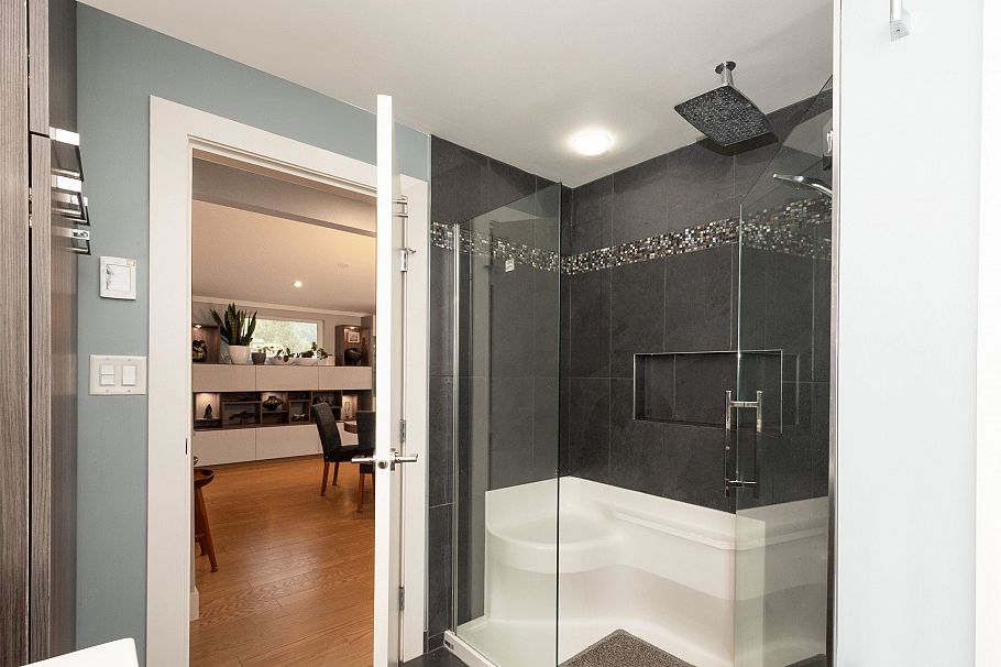 1912 Cliffwood Road North Vancouver, BC - 19
