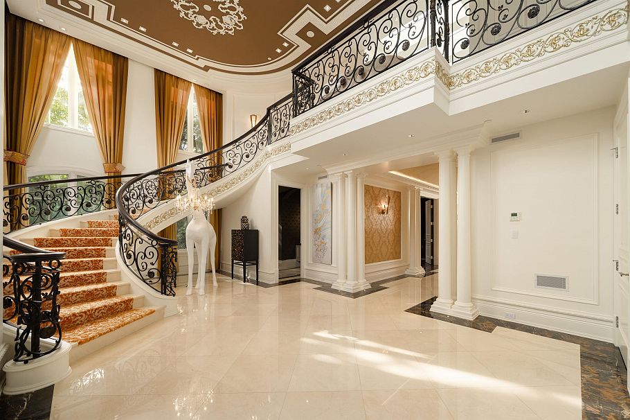 5795 Newton Wynd Vancouver, BC - 6