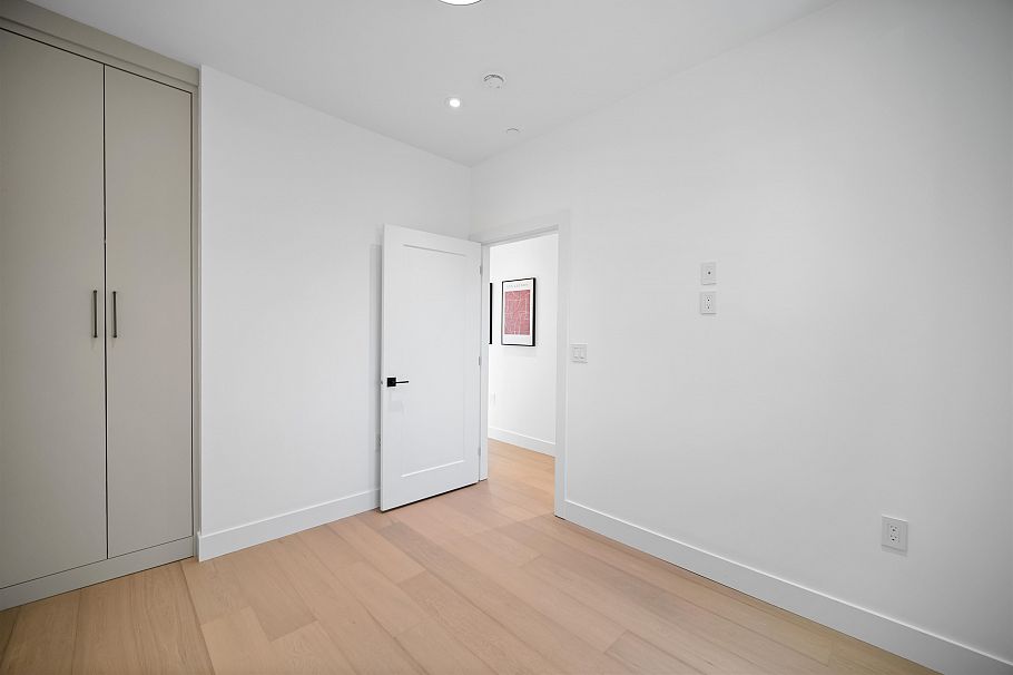 1 6879 Quebec Street Vancouver, BC - 10