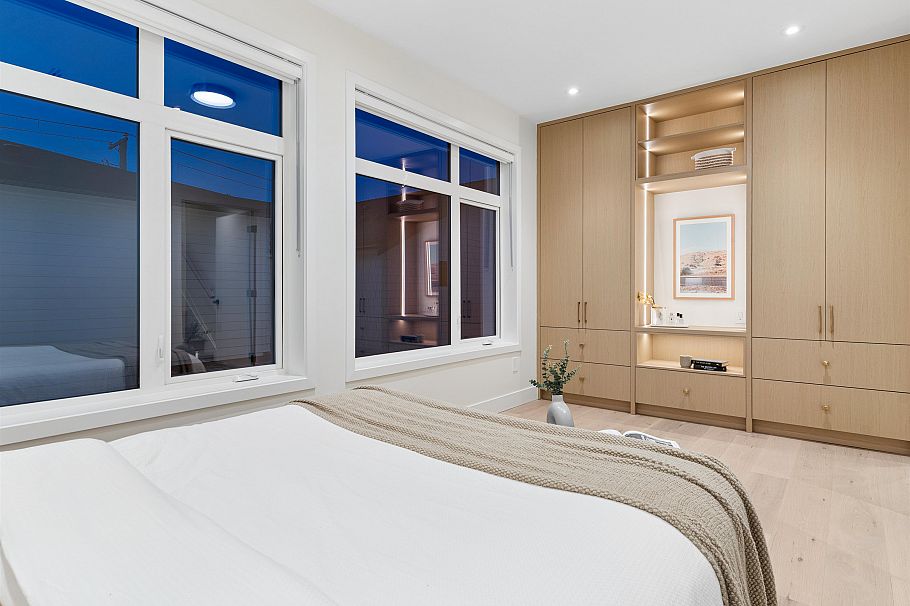 2 2541 E 2nd Avenue Vancouver, BC - 14