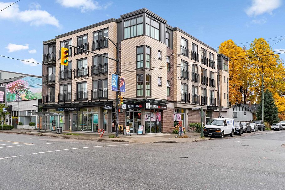 302 2528 Collingwood Street Vancouver, BC - 21