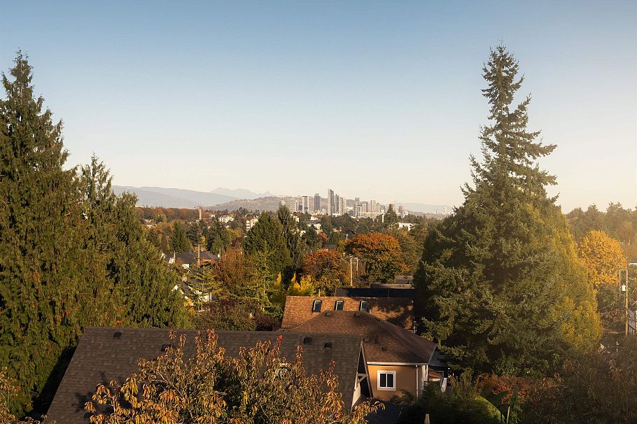 2 882 E 13 Avenue Vancouver, BC - 22