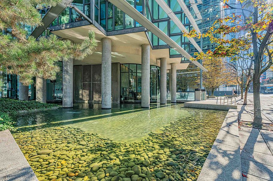 909 1331 W Georgia Street Vancouver, BC - 32