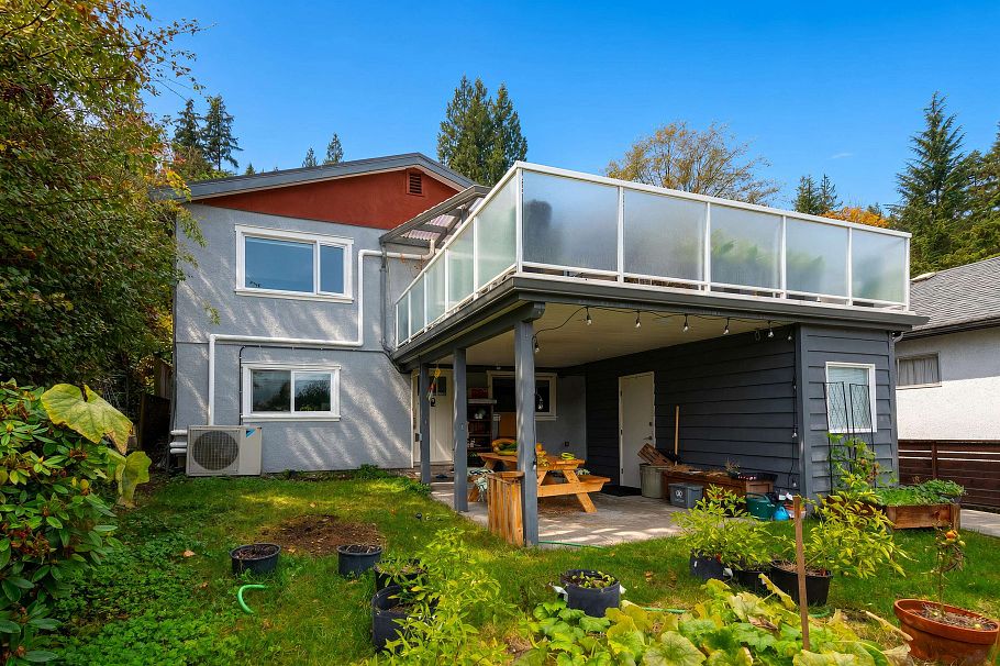 1912 Cliffwood Road North Vancouver, BC - 26