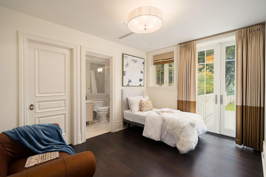 5795 Newton Wynd Vancouver, BC - 39