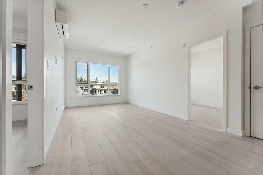 619 3594 Malsum Drive North Vancouver, BC - 13