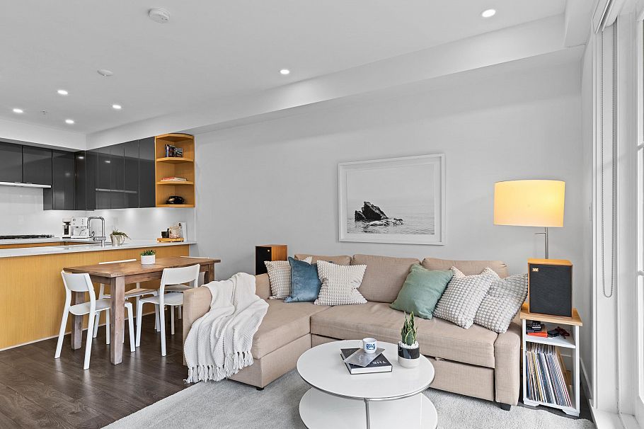 302 2528 Collingwood Street Vancouver, BC - 12