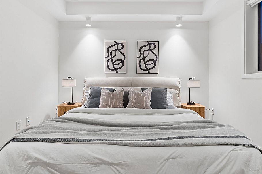 2 2541 E 2nd Avenue Vancouver, BC - 16