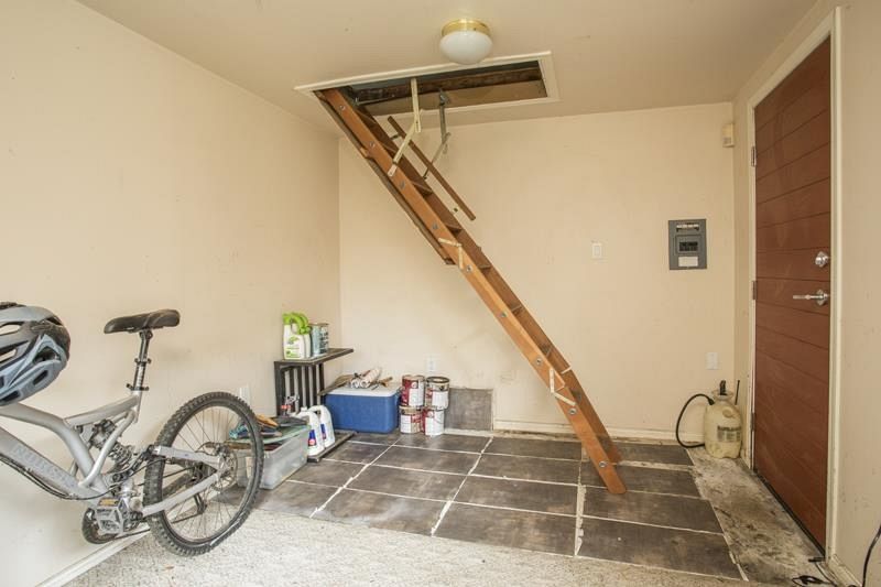 687 Seymour Boulevard North Vancouver, BC - 37