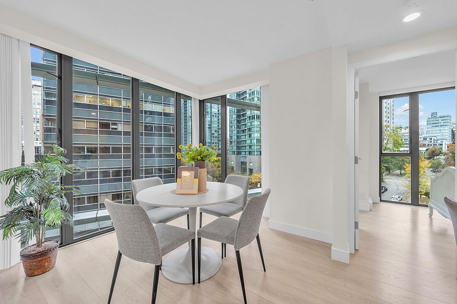909 1331 W Georgia Street Vancouver, BC - 11