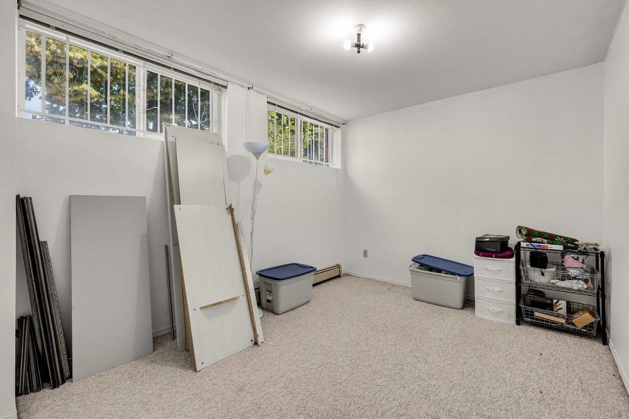 2038 E 26th Avenue Vancouver, BC - 27