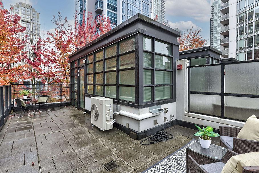 311 1255 Seymour Street Vancouver, BC - 20