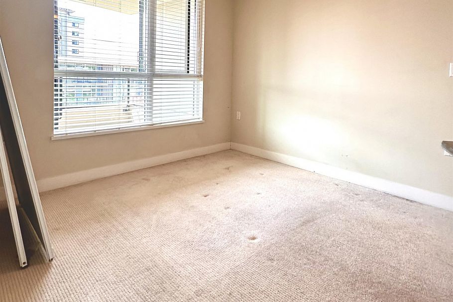 503 160 W 3rd Street North Vancouver, BC - 16