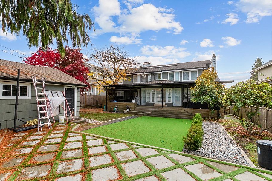 1195 W 50th Avenue Vancouver, BC - 16