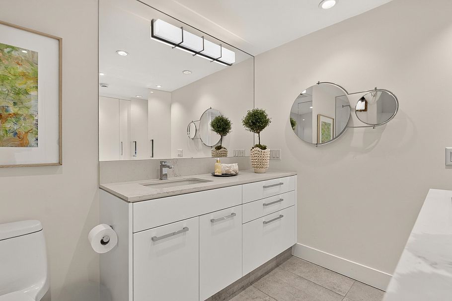 320 4900 Cartier Street Vancouver, BC - 8