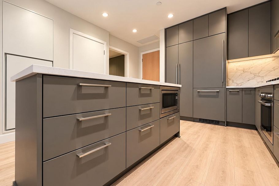 407 5380 Crooked Branch Road Vancouver, BC - 5