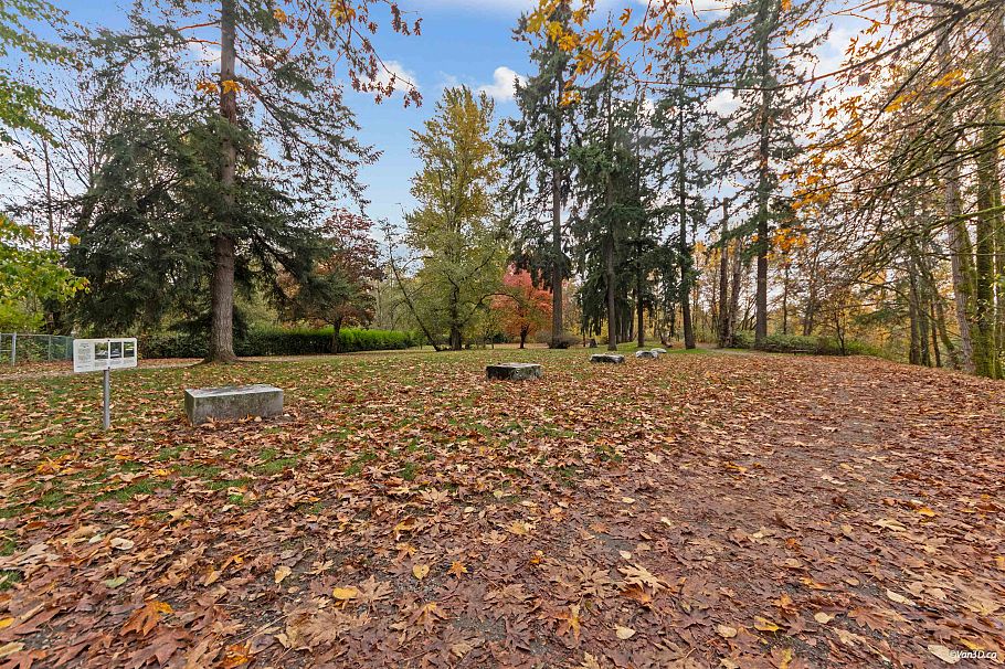 59 433 Seymour River Place North Vancouver, BC - 20